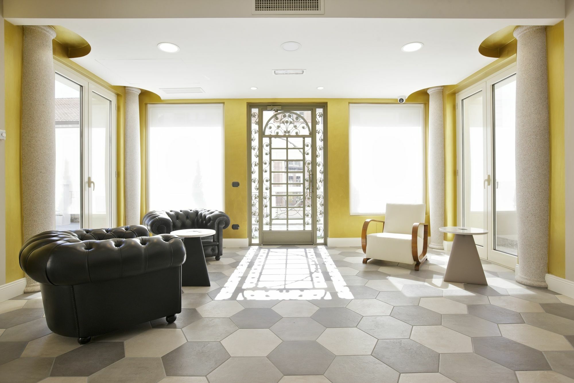 Hotel Al Campanile - Luxury Suites & Apartments Baveno Kültér fotó